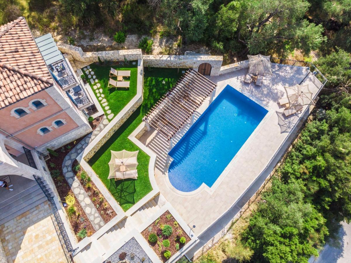 Elysium Living Parga 아파트 호텔 외부 사진